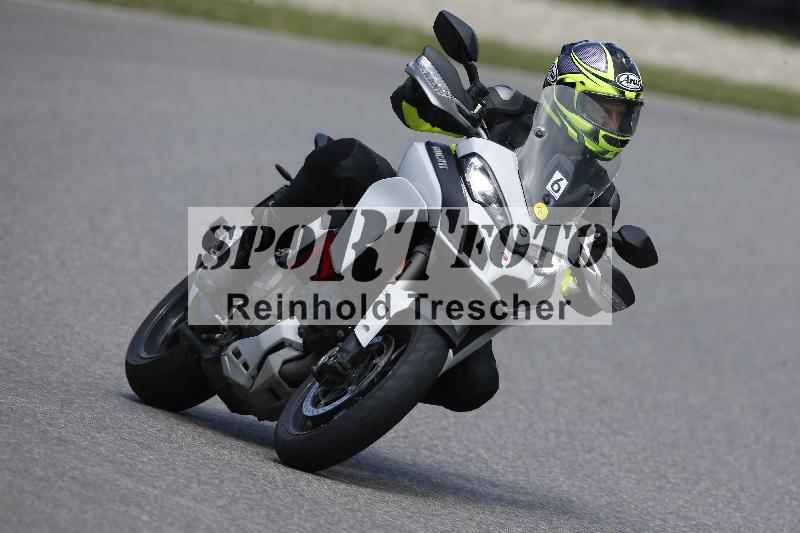 Archiv-2023/54 01.08.2023  FREERIDE TRAINING ADR/Gruppe B/6